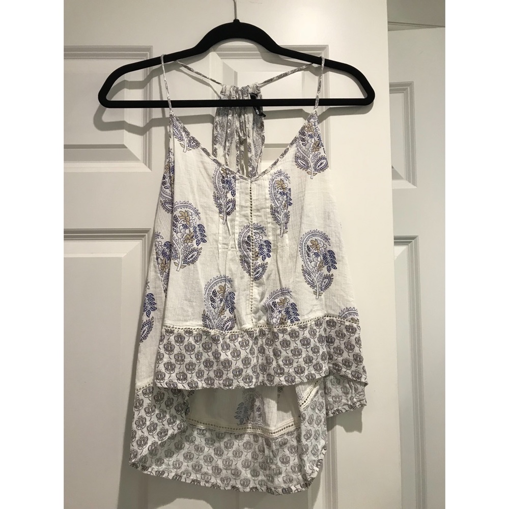 Lightweight summer tank top